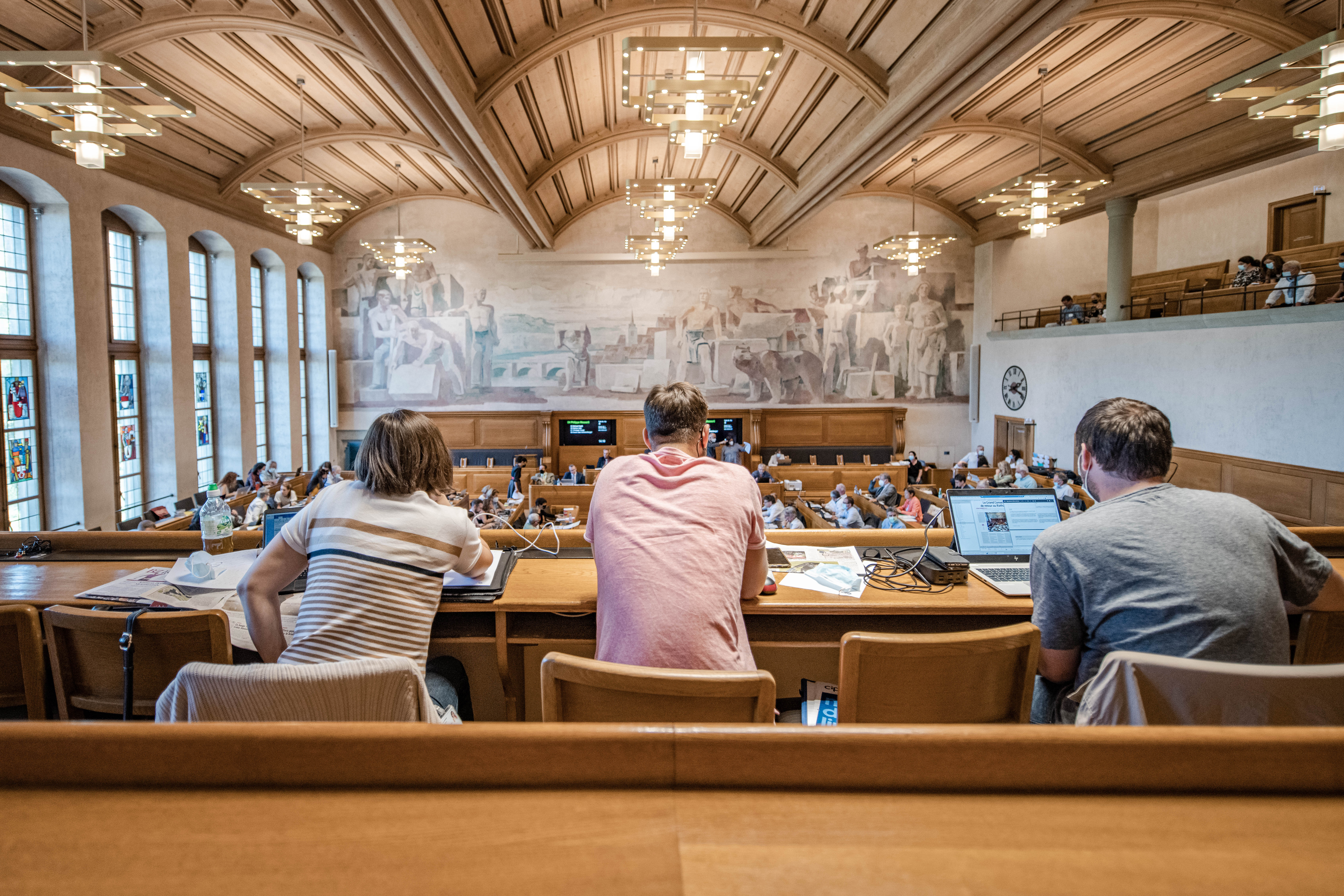 Ratshaus Bern, Pressetribüne Grossratsaal, September 2021; Bild: Susanne Goldschmid